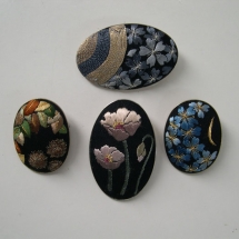 brooch-003